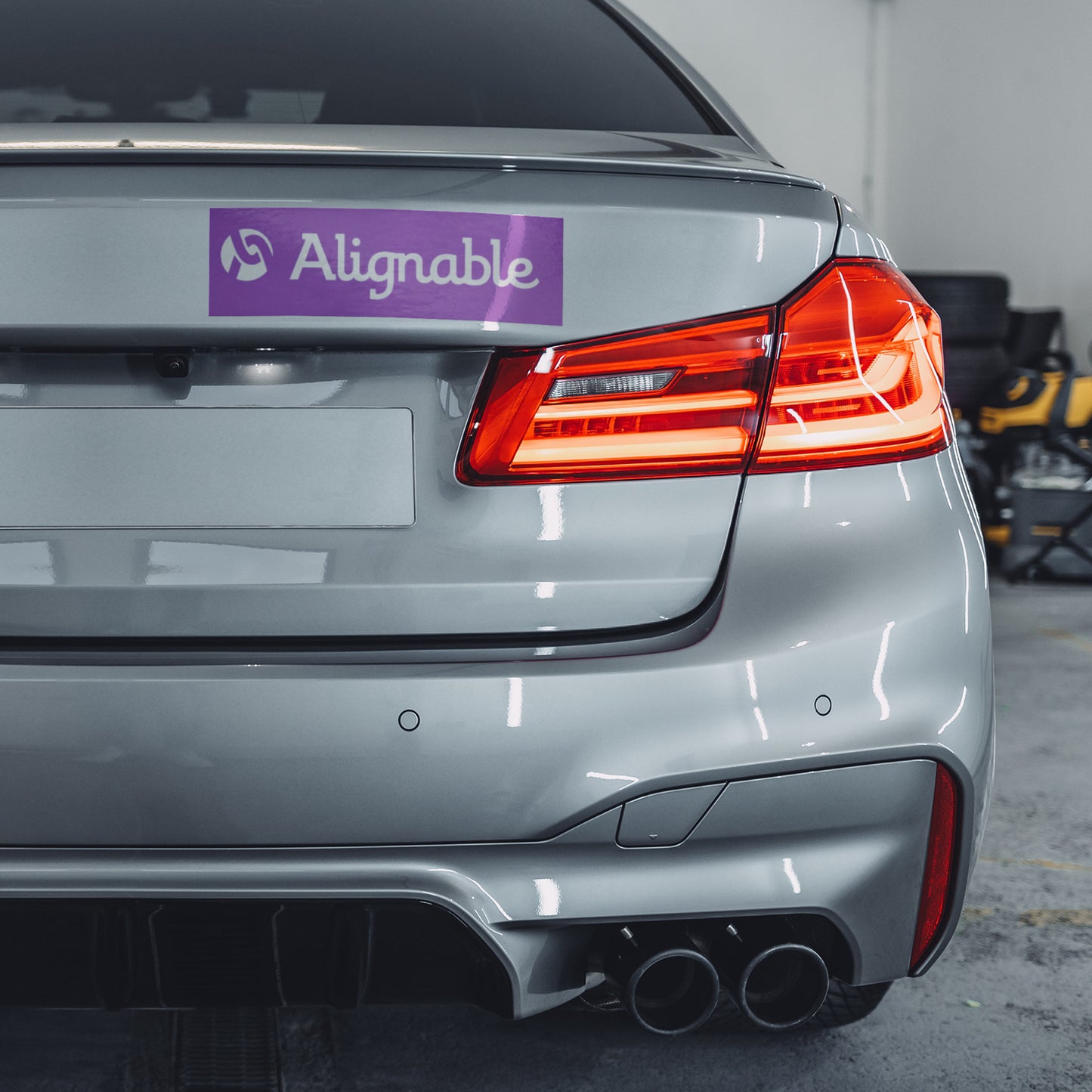 Alignable